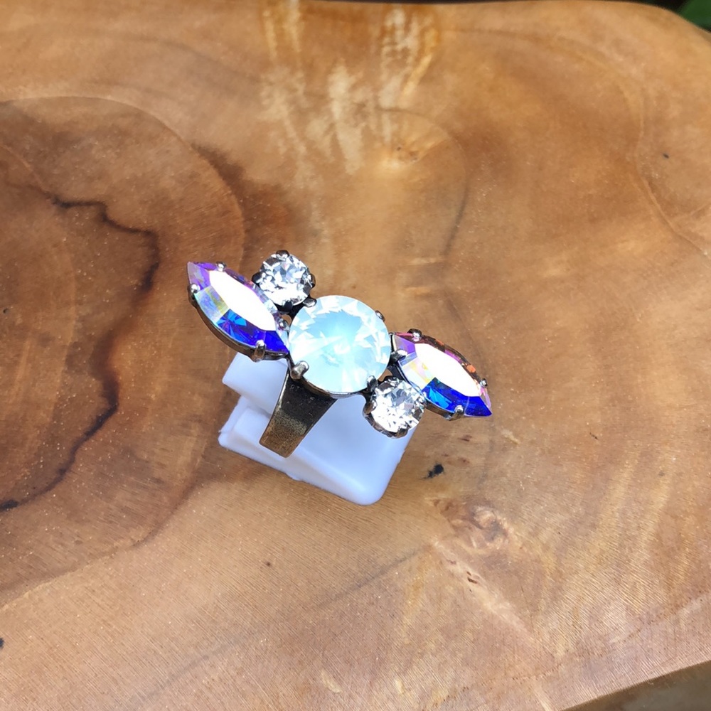 Gorgeous Boho/Tribal Crystal Statement Ring - Picture 14 of 14